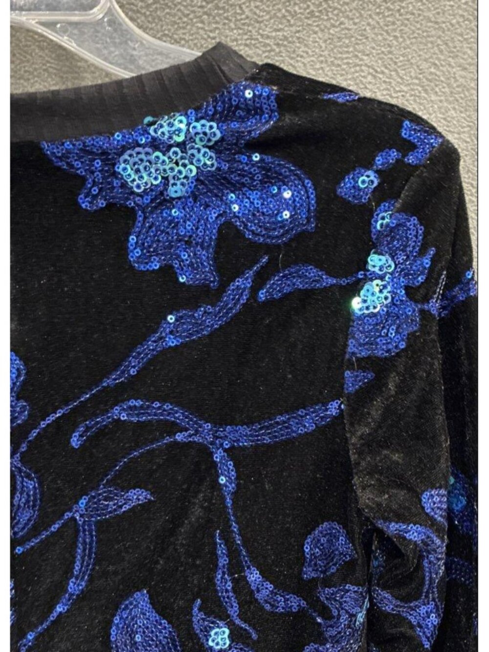 Cosmo Dress the Population Collab Metallic Blue Black Sequin Midi Dress - XS - Picture 4 of 6